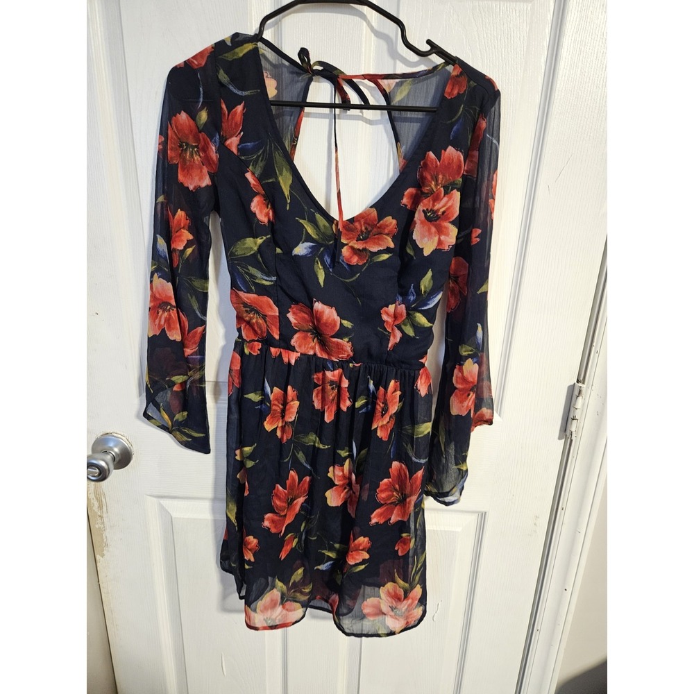 Hollister Floral Black And Red Dress‎ Sz Medium Open Back